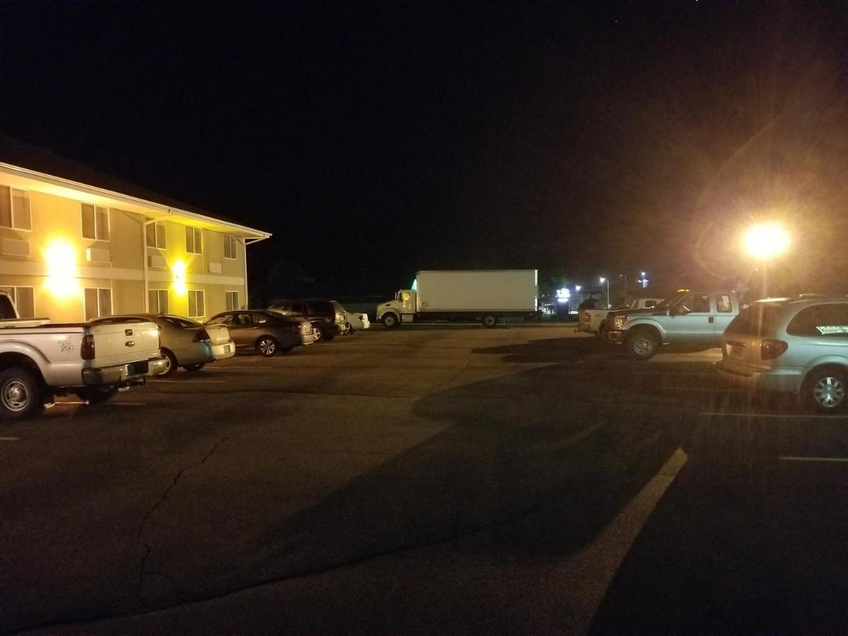 Bilmar Inn&Suites Dell Rapids Exterior foto