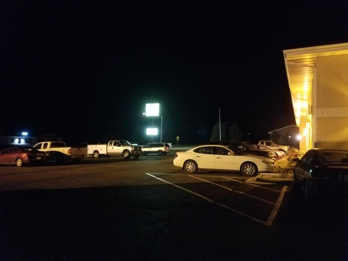 Bilmar Inn&Suites Dell Rapids Exterior foto