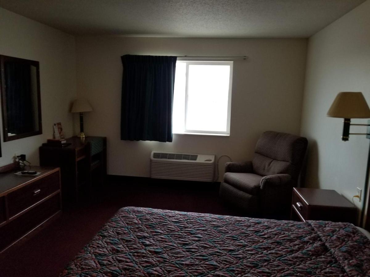 Bilmar Inn&Suites Dell Rapids Exterior foto